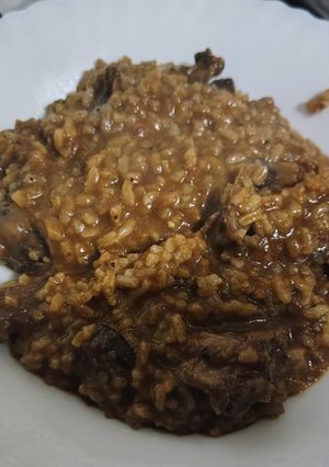 Una foto de Arroz con liebre 🐰🐰