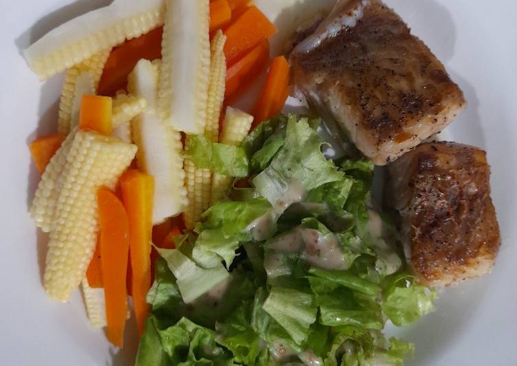 Resep Terbaru Steak ikan kakap saus lemon madu Paling Enak