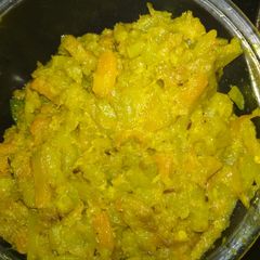 A picture of Gourd and pumpkin stir fry.