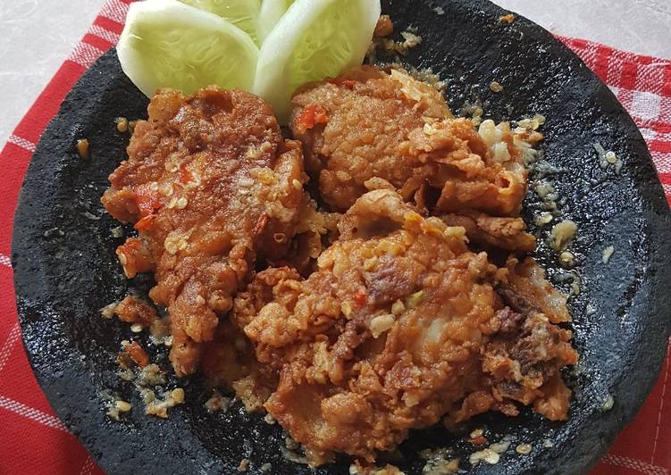 Ayam geprek