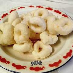 Geblek রেসিপির প্রধান ছবি