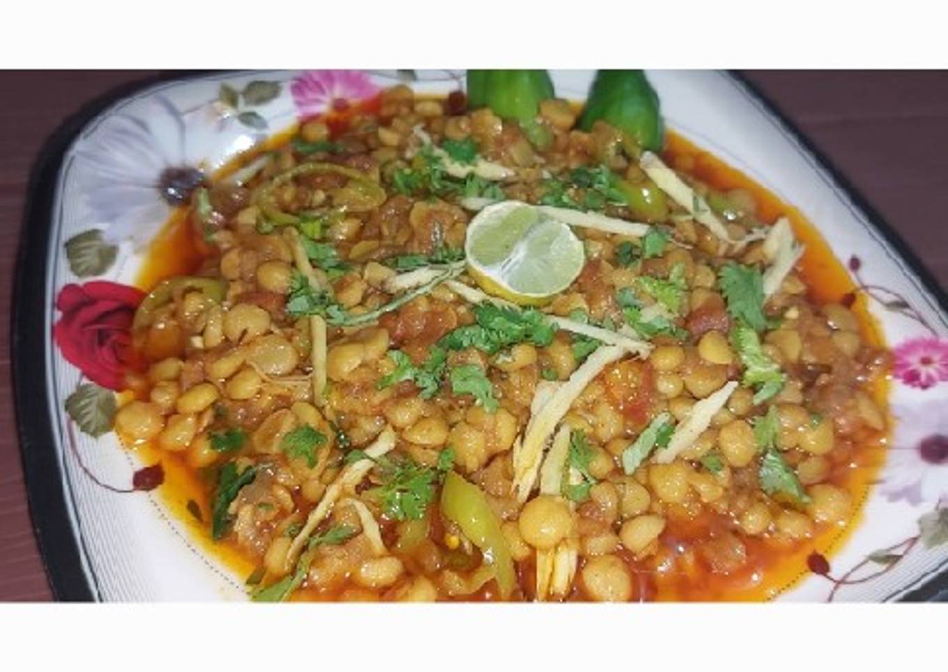 Dhaba style chanay k dal