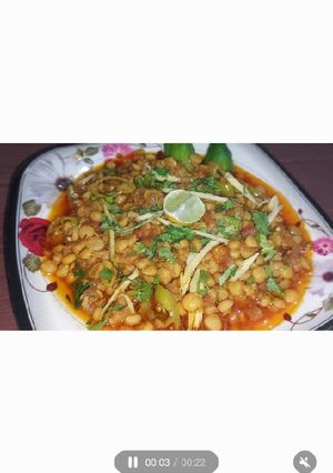 A picture of Dhaba style chanay k dal.
