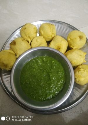બટેટા વડા (Bateta wada recipe in gujarati) રેસીપી મુખ્ય ફોટો