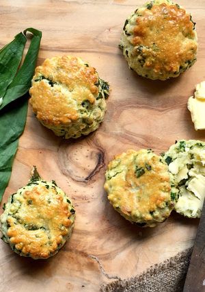A picture of Wild garlic and cheese scones.