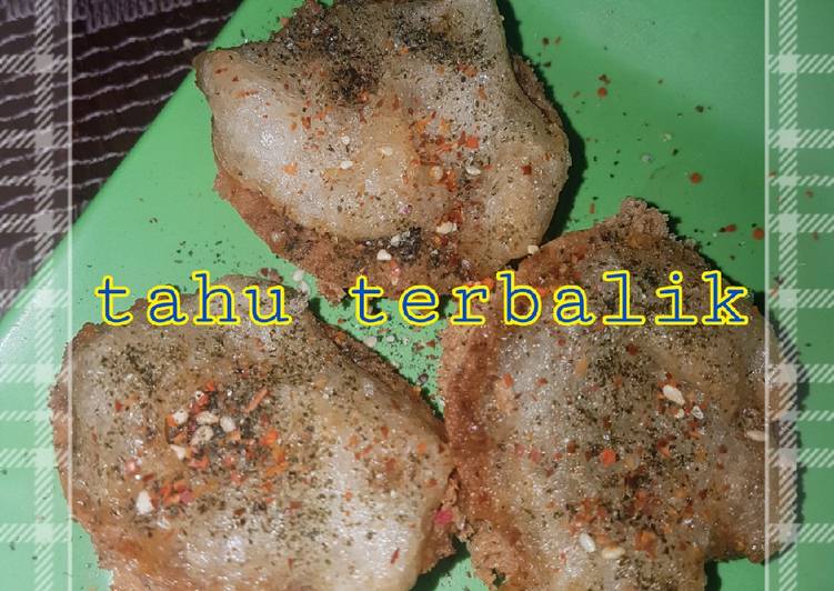 Tahu terbalik