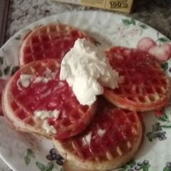 A picture of Strawberry 🍓 waffles.