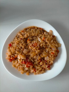 Una foto de Arroz Thai con langostinos