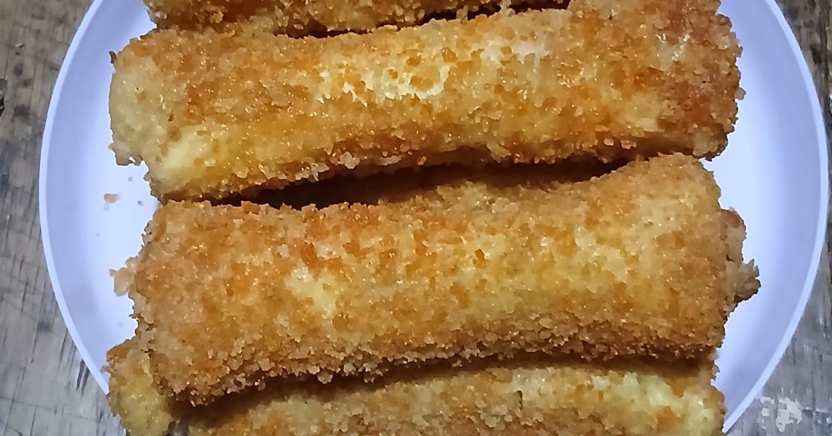 Roti goreng gulung isi sosis