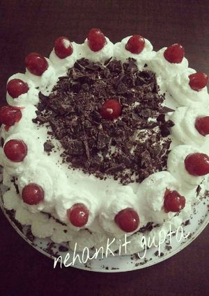 A picture of Eggless black forest cake.