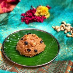Sweet ghee Pongal (chakkarai Pongal) A picture of Sweet ghee Pongal (chakkarai Pongal).