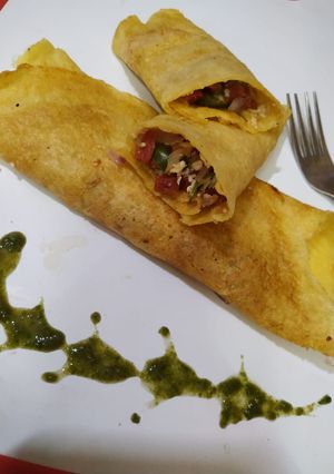 A picture of Veggie stuffed moong cheela.