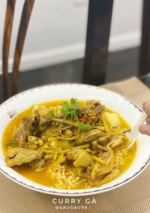 Hình của món Curry gà.