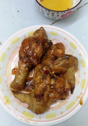 Hình của món Gà chiên mắm tỏi.