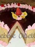 Mousse tricolor con gelee de frambuesa! 💋 con todo comprado 😍