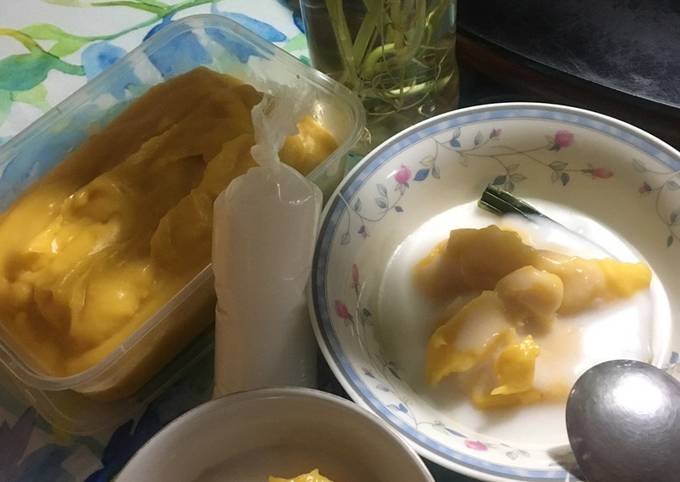 Langkah Mudah untuk Menyiapkan Bubur sumsum labu kuning, Enak Banget