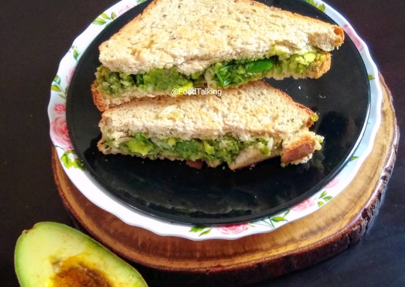 Avocado Sandwich