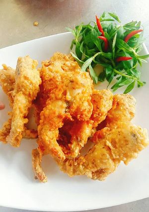 Hình của món Ếch chiên vừng.