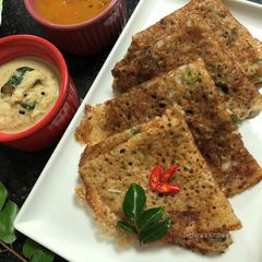 A picture of Rava Dosa.