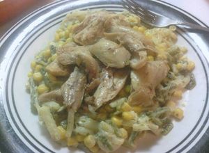 Una foto de Rajas con Pollo