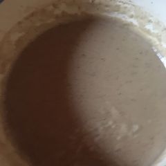A picture of Brown gravy from scratch.