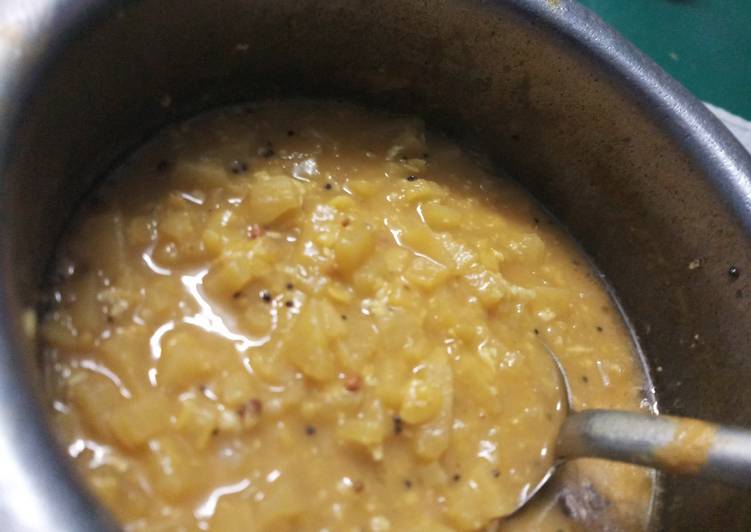 Vazhaithandu(Stem Banana) Gravy