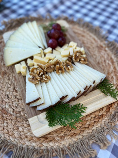 Una foto de Tabla de queso: tapas o entrante para celebraciones