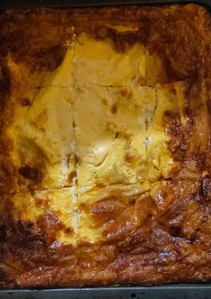 Φωτογραφία της συνταγής Πίτα κοτομπέικον σουφλέ με μοτσαρέλα, γκούντα, πράσα, πιπεριές, καρότα & καλαμπόκι ✨