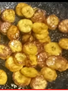 நேந்திரன் பழ ஸ்வீட்(NENDRAN PAZHA SWEET RECIPE IN TAMIL) செய்முறை முக்கிய புகைப்படம்