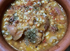 Una foto de Locro criollo (uno de mis locros)