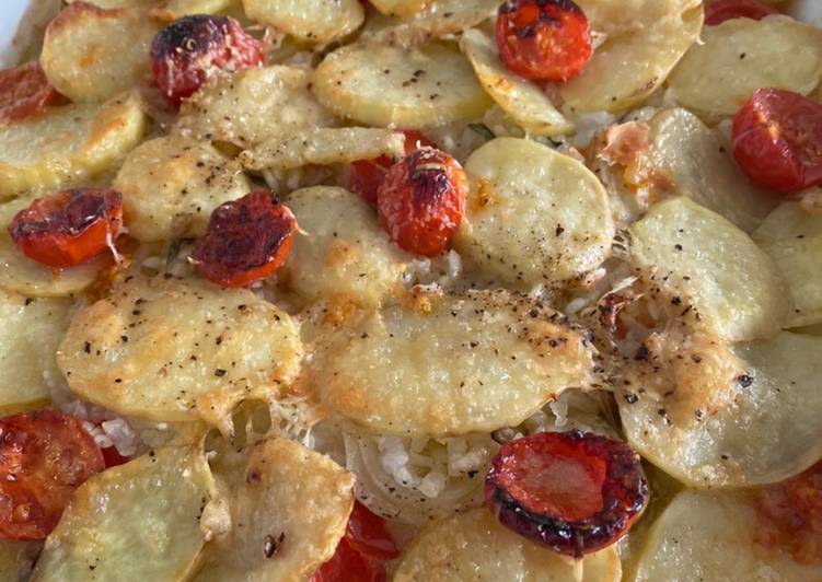 Tiella di patate, riso e carciofi