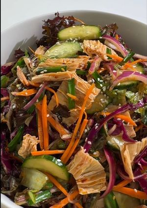 A picture of Northeastern Style Salad (东北大拌菜).