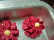 Gambar semperit red velvet