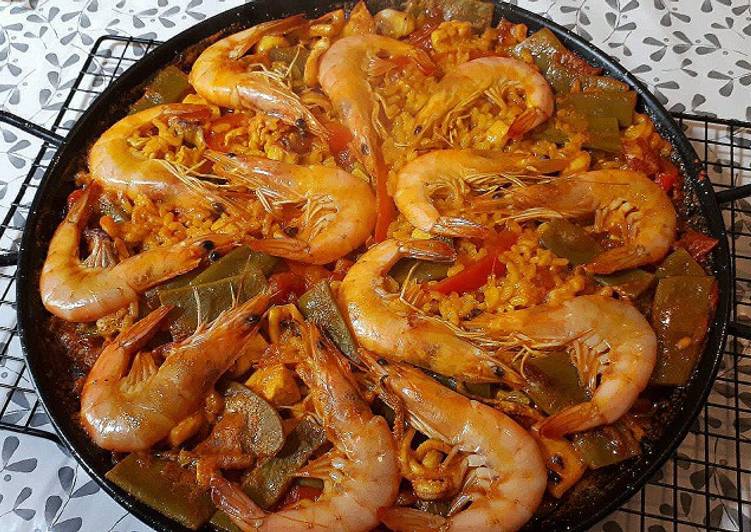 Paella mixta