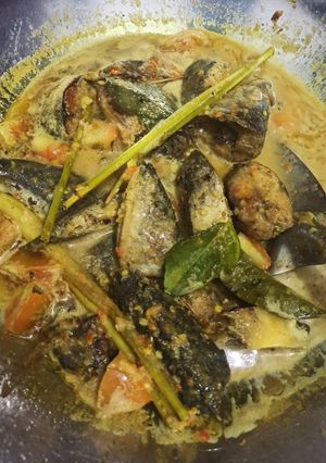 Foto resep Ikan Salem bumbu rujak