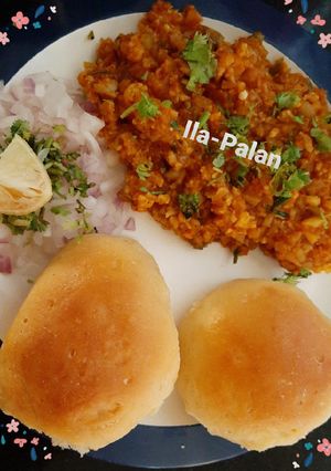 पाव भाजी (Pav bhaji recipe in hindi) रेसिपी मुख्य फोटो