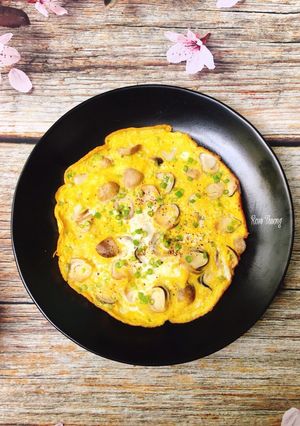 Hình của món Trứng Chiên Nấm Rơm.