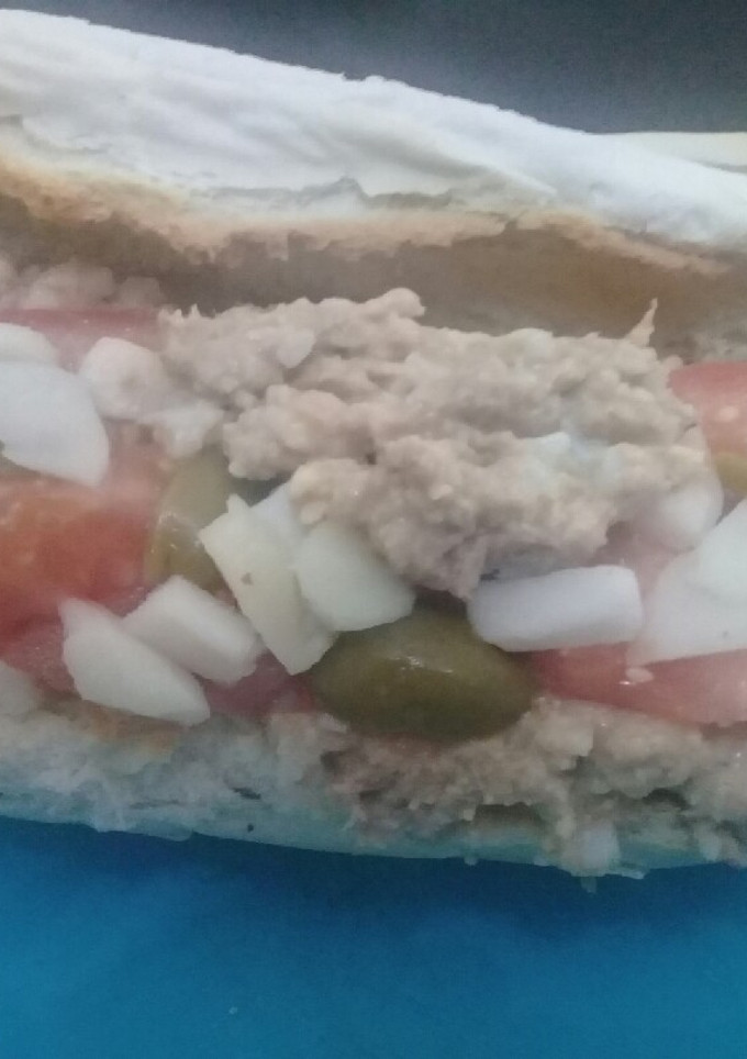 Una foto de Baguet completo