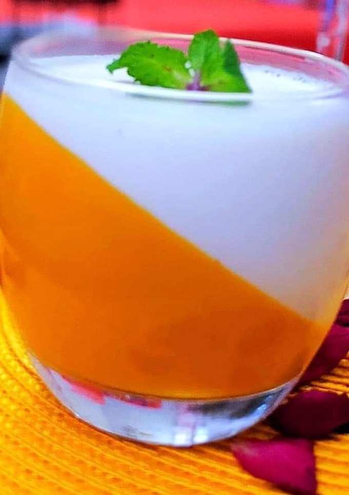 ম্যাঙ্গো ভ্যানিলা পান্নাকোটা (mango vanilla panna cotta recipe in Bengali) রেসিপির প্রধান ছবি