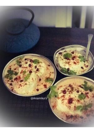 A picture of No Fry: Steamed Dahi Vada.