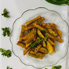 A picture of Fried potatoes.