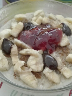 Una foto de Porridge de avena (con y sin microondas)