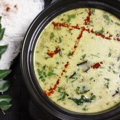 A picture of Kerala Style Vegetable Stew.