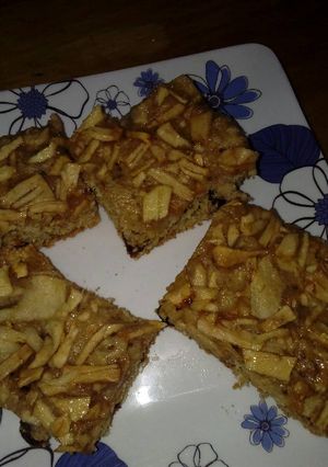Una foto de Masitas de pasas, nueces y manzana!!! para compartir