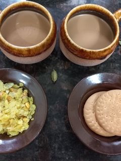 मसाला चहा (Masala Chai Recipe In Marathi) रेसिपी चे मुख्य फोटो