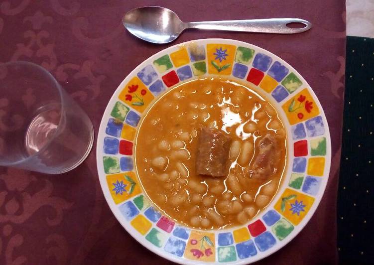 Alubias blancas con compaño