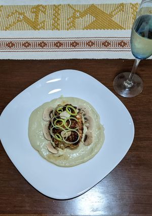 Una foto de Pechuga rellena con bechamel