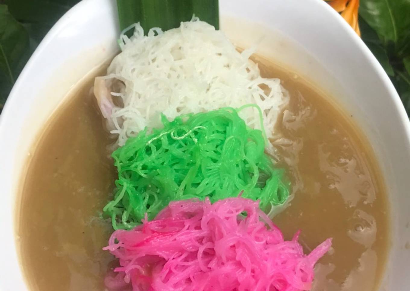 Kue putu mayang bihun beras