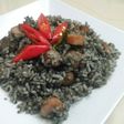 Nasi goreng hitam