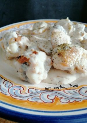 Foto principal de Alitas de pollo con salsa de castañas y portobello